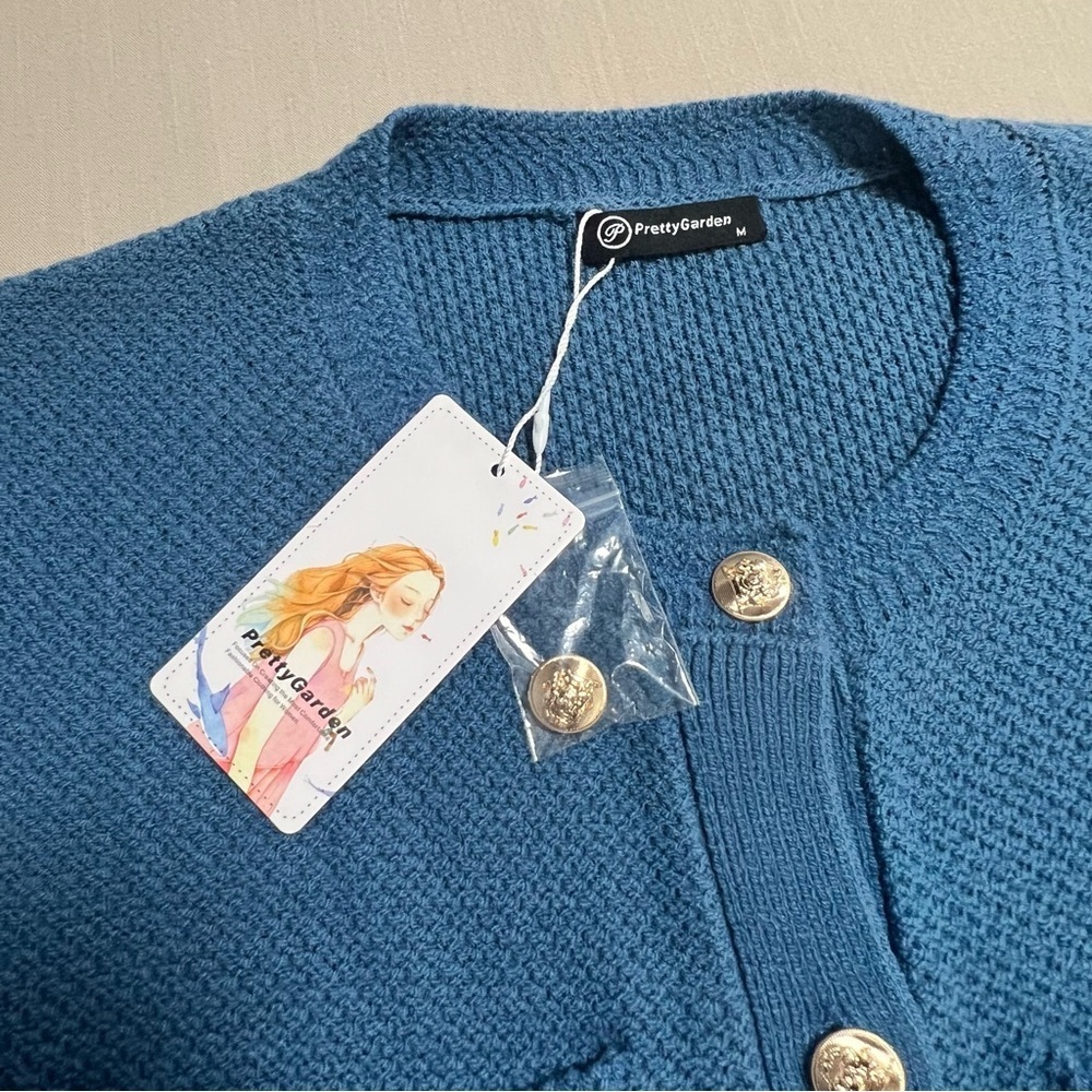 Blue Short Sleeve Knit Cardigan Sweater Women Med Gold Button Front Pockets NWT - Picture 6 of 13
